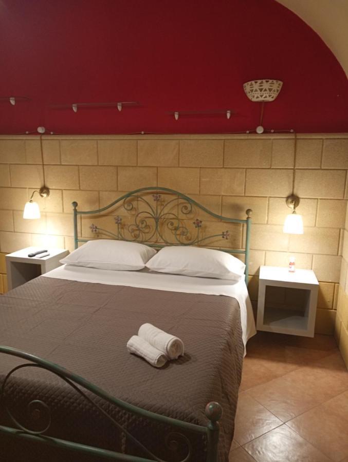 La Dimora Degli Dei Appartement Bari Buitenkant foto